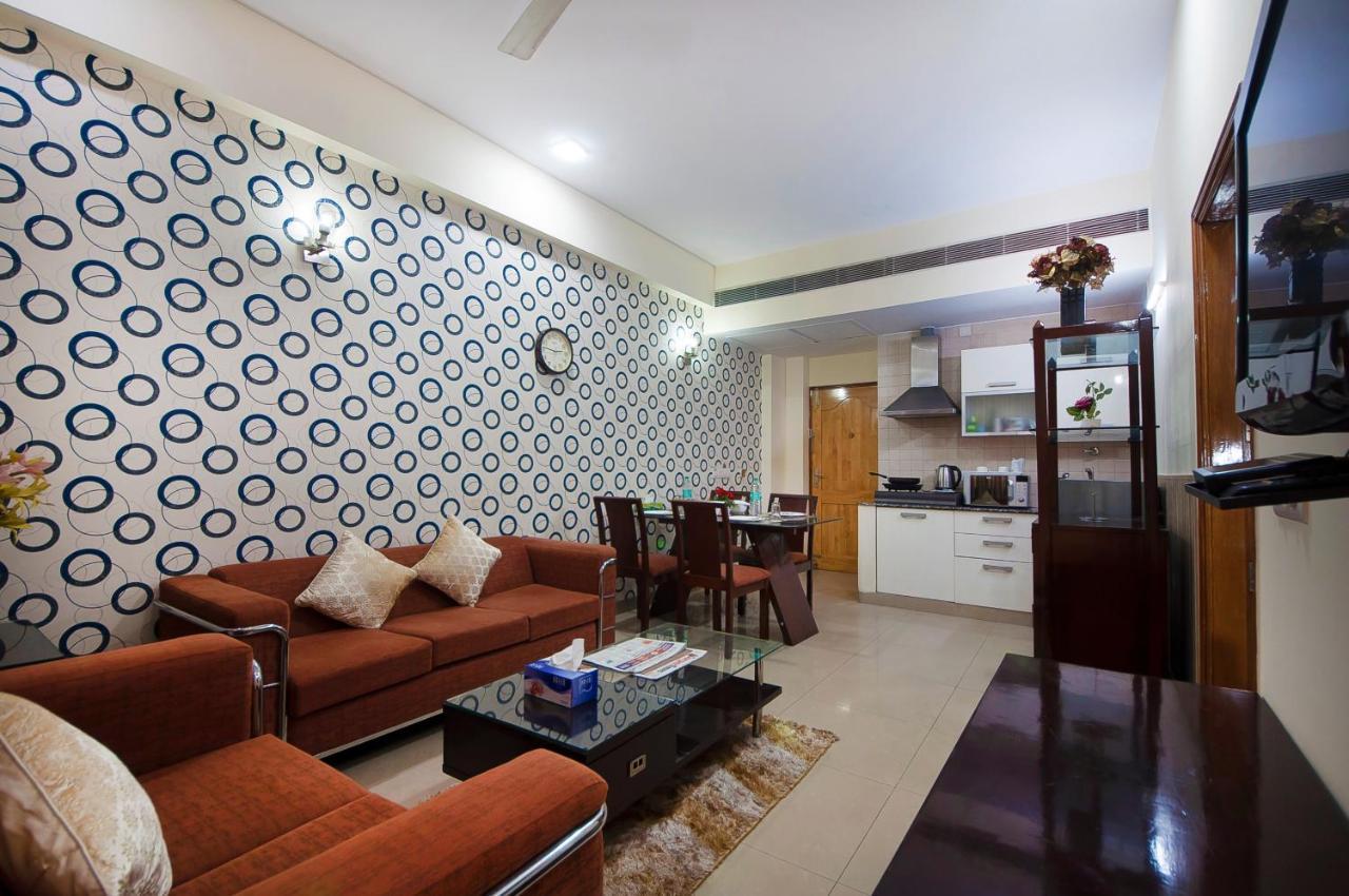 Imperial Apartments Huda City Γκουργκάον Εξωτερικό φωτογραφία