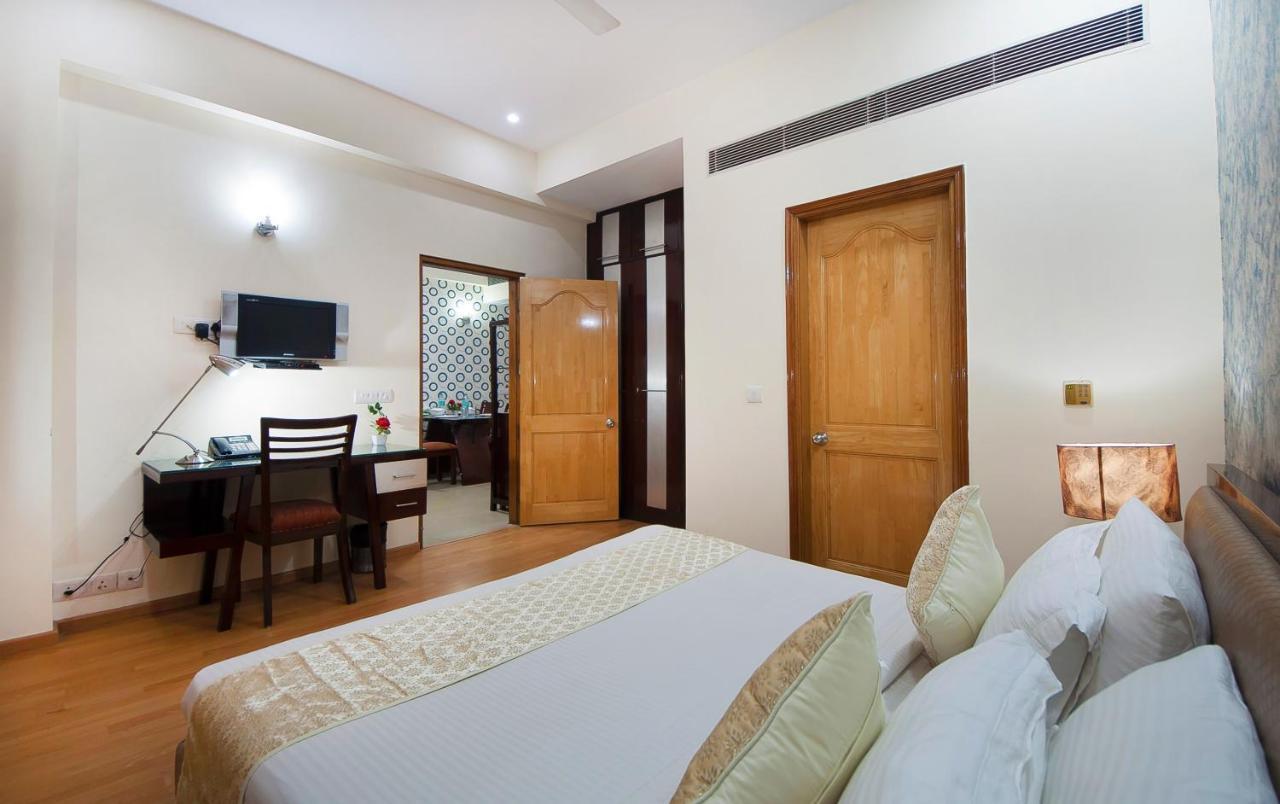Imperial Apartments Huda City Γκουργκάον Εξωτερικό φωτογραφία